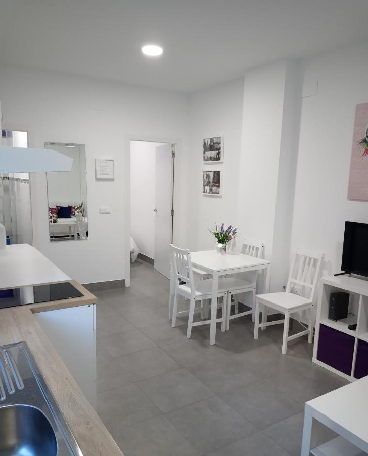 Apartamento Marquéz de Ovieco Málaga Exterior foto